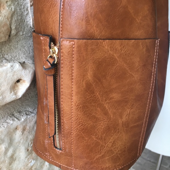 New! Anthropologie 2 in 1 vegan bucket bag - Picture 3 of 8